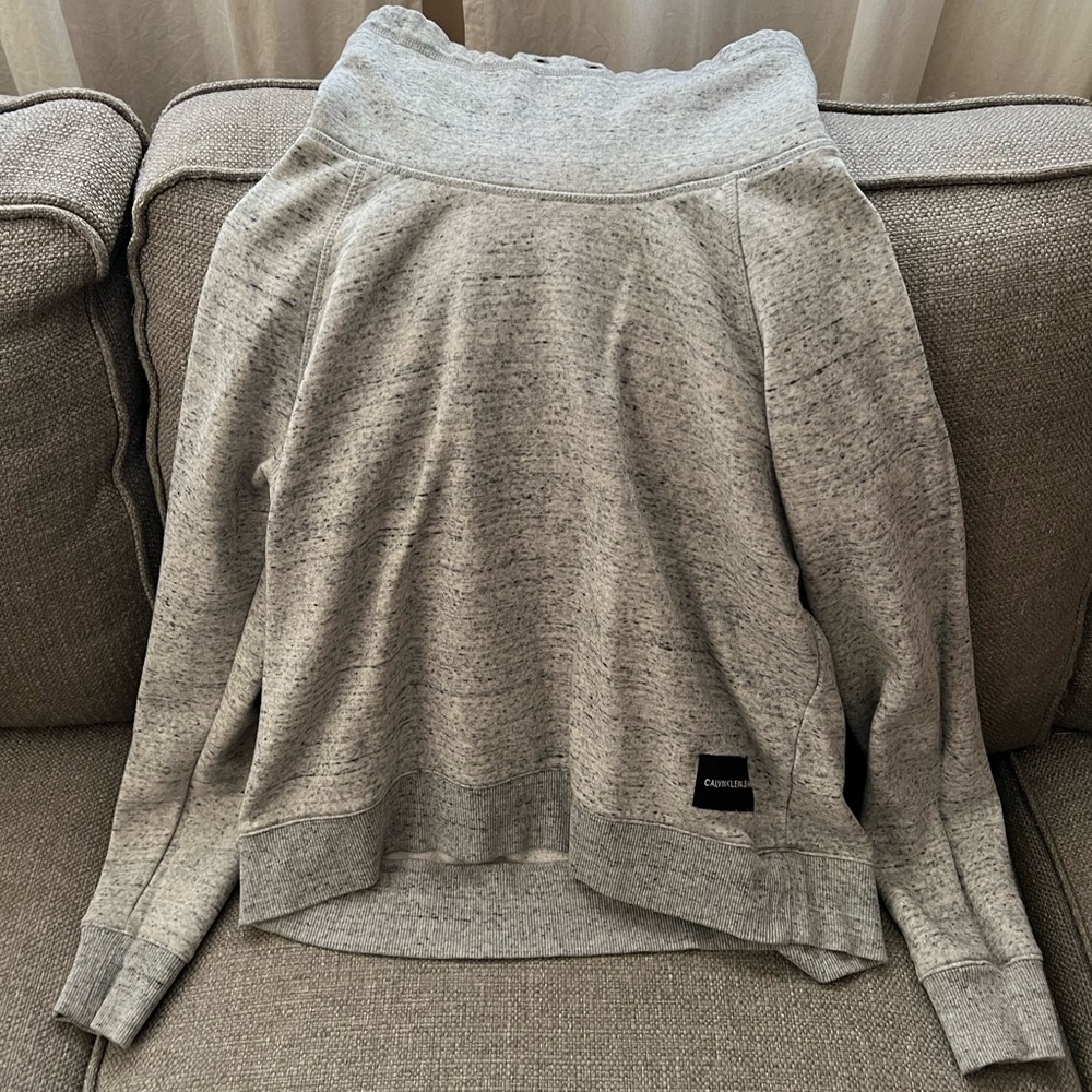 Calvin Klein Large sweatshirt
